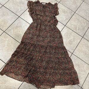 BB Dakota Floral Ruffle Sleeve Dress Size XL